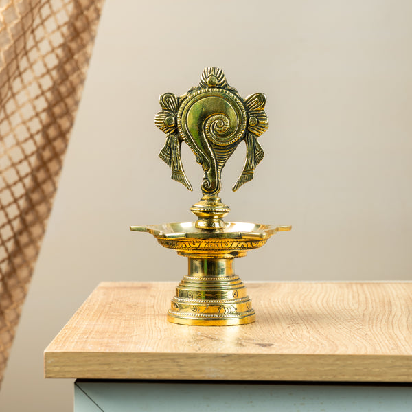 Bronze Changu Vilakku
