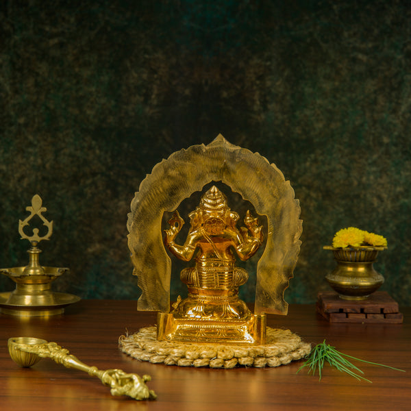 Bronze Sitting Vinayagar - 9