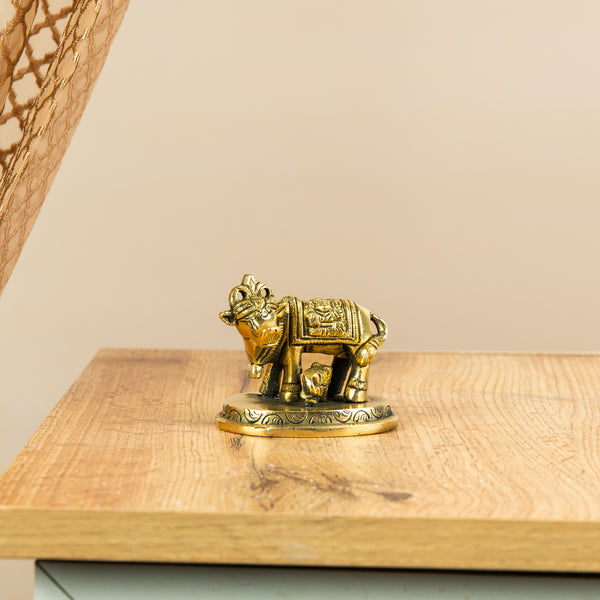 Kamadhenu Cow & Calf Gift in Jute Bag