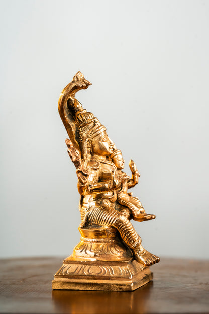 Bronze Lakshmi Narayanan