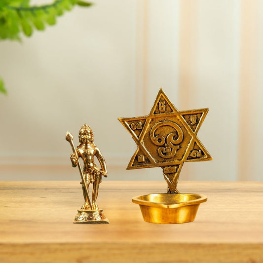 Bala Murugan and Saravanabhava Om vilakku