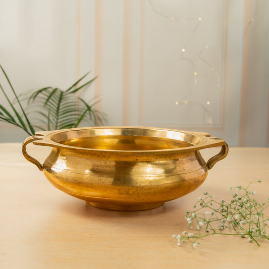 Uruli with Handle