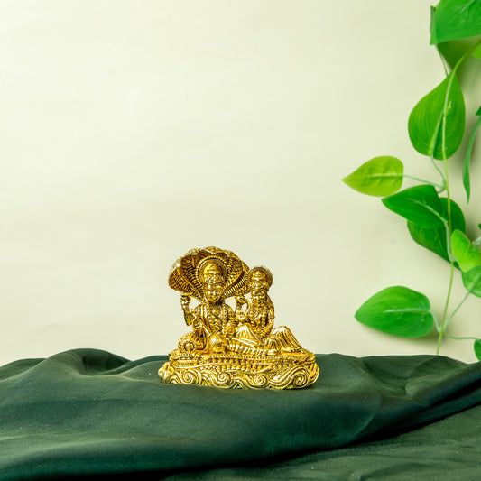 Parkadal Vishnu and Lakshmi