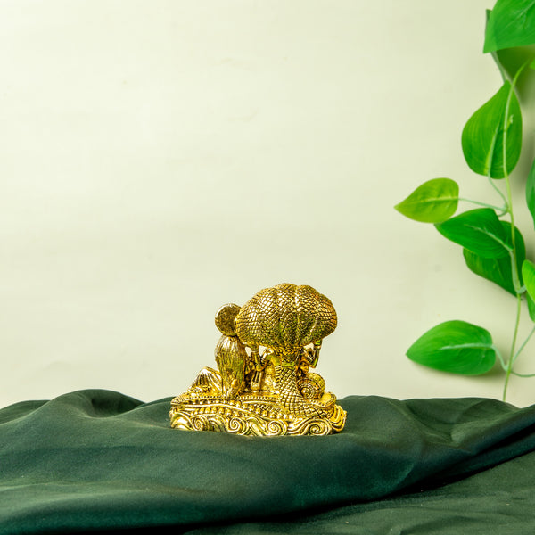 Parkadal Vishnu and Lakshmi