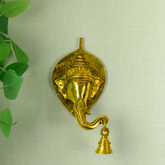 Aaalilai Vinayagar wall hanger with bell