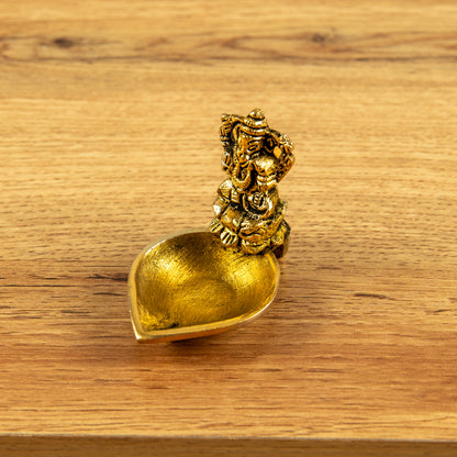 Small Ganesh and Lakshmi  Vilakku (Pair)