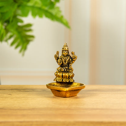 Small Ganesh and Lakshmi  Vilakku (Pair)