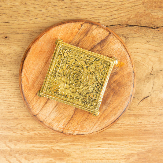 Padma Kolam Square Peedam for Pooja Idols