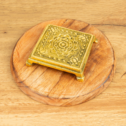 Padma Kolam Square Peedam for Pooja Idols