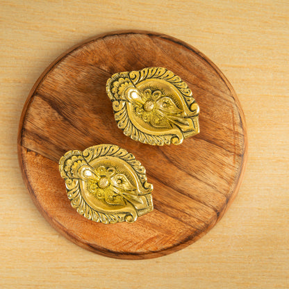 Mayil Agal Vilakku (Pair)