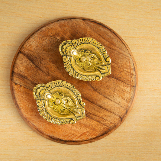 Mayil Agal Vilakku (Pair)