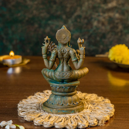 Antique Finished Lalithambigai